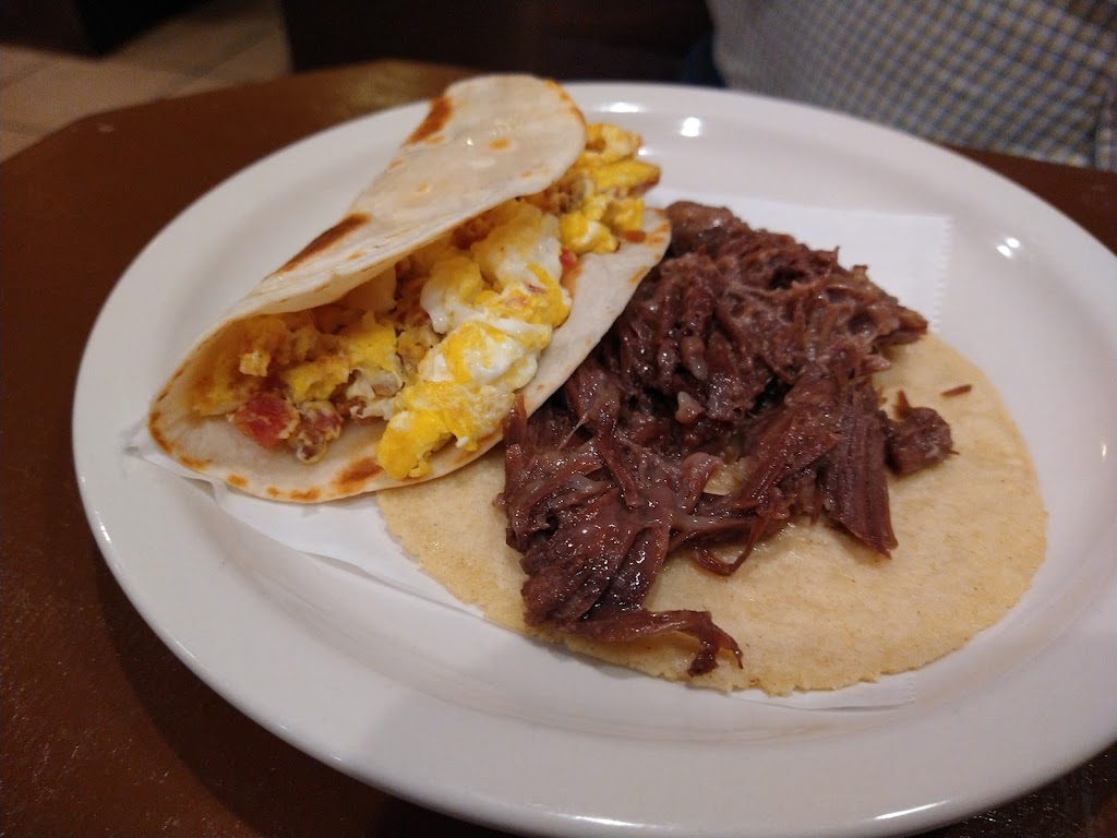 Los 2 Compadres Reynas Restaurant | restaurant | 707 S 10th St, McAllen, TX 78501, USA | 9567844012 OR +1 956-784-4012