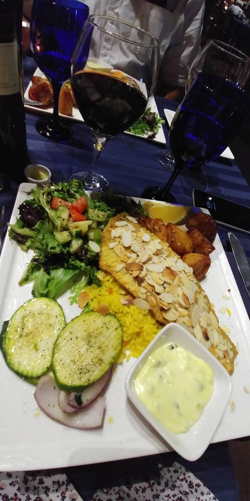 Resto LEntre-Gens Pétillant | restaurant | 1402 Rue Aubuchon, Trois-Rivières, QC G8Y 5L3, Canada | 8196927000 OR +1 819-692-7000