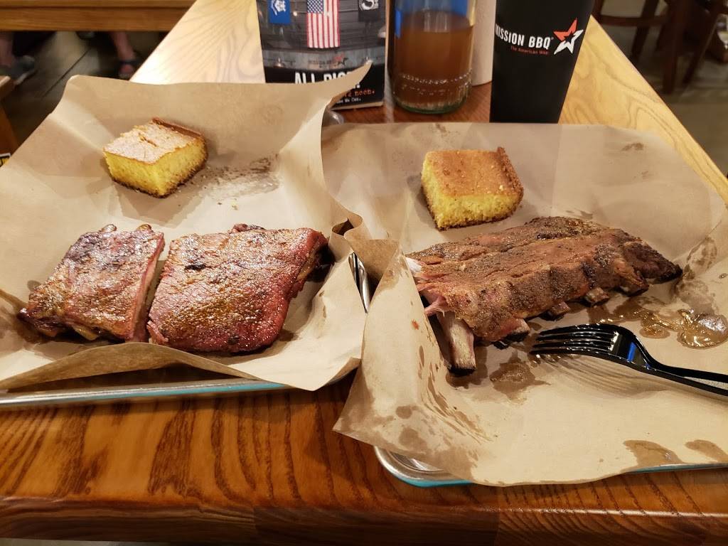 MISSION BBQ | restaurant | 785 Queen St, Southington, CT 06489, USA | 8608370497 OR +1 860-837-0497
