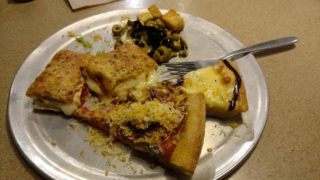 Stevi Bs Pizza Buffet | restaurant | 3101 SW 34th Ave Suite 100, Ocala, FL 34474, USA | 3523908181 OR +1 352-390-8181
