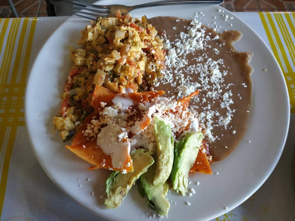 Sal y Pimienta | restaurant | Boulevard Granados 2302, Jardin Dorado, 22200 Tijuana, B.C., Mexico | 016642948832 OR +52 664 294 8832