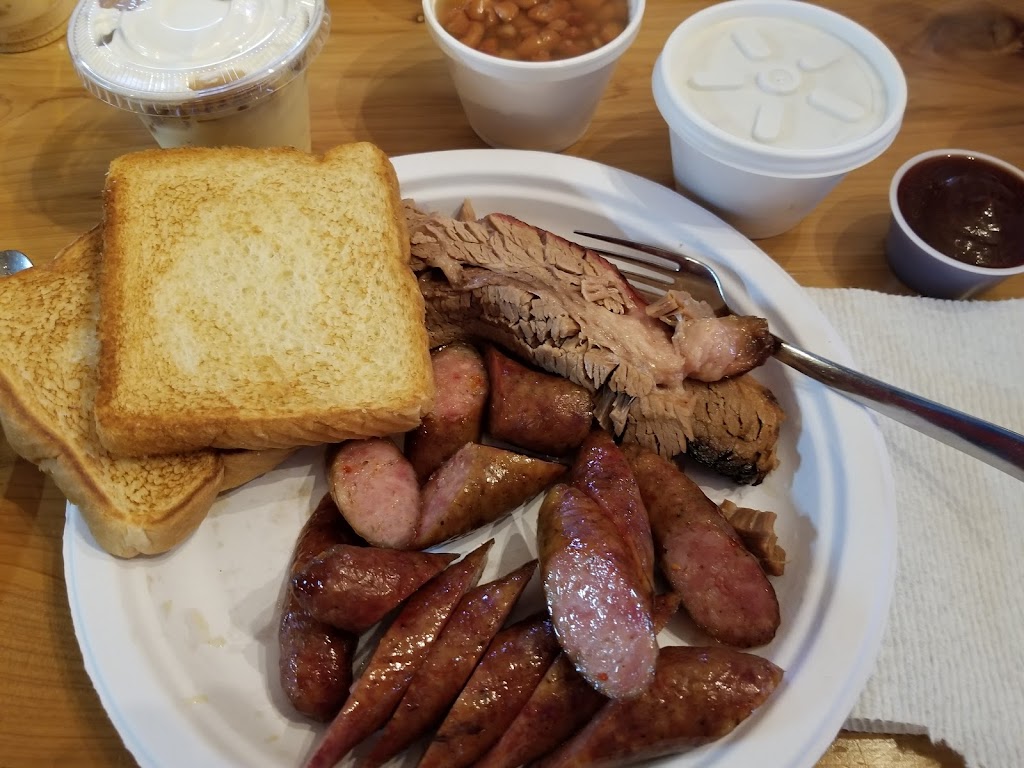 Best Of Texas Barbque Smokehouse | restaurant | 323 Bailey Cut Off, Marshall, TX 75670, USA | 9039271080 OR +1 903-927-1080