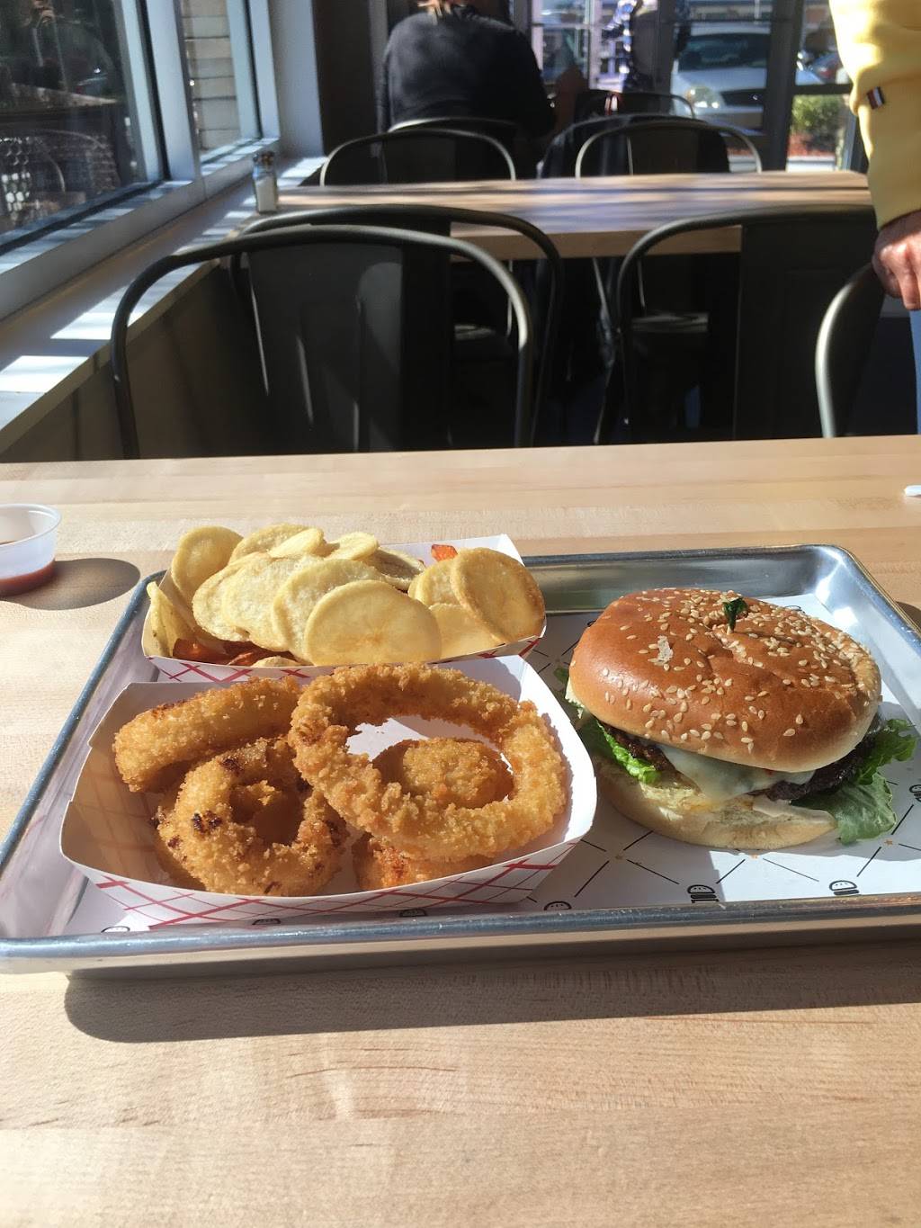 BurgerIm | restaurant | 2561 Countryside Blvd #4, Clearwater, FL 33761, USA | 7274006155 OR +1 727-400-6155