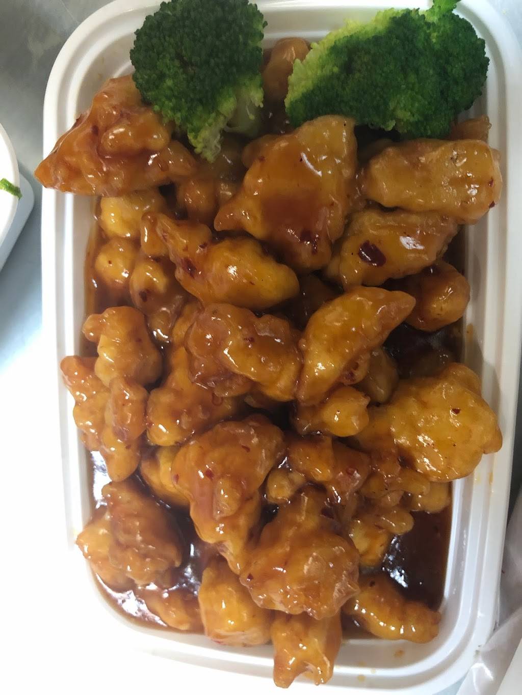 China Chef | restaurant | 17657 S Torrence Ave, Lansing, IL 60438, USA | 7088899888 OR +1 708-889-9888