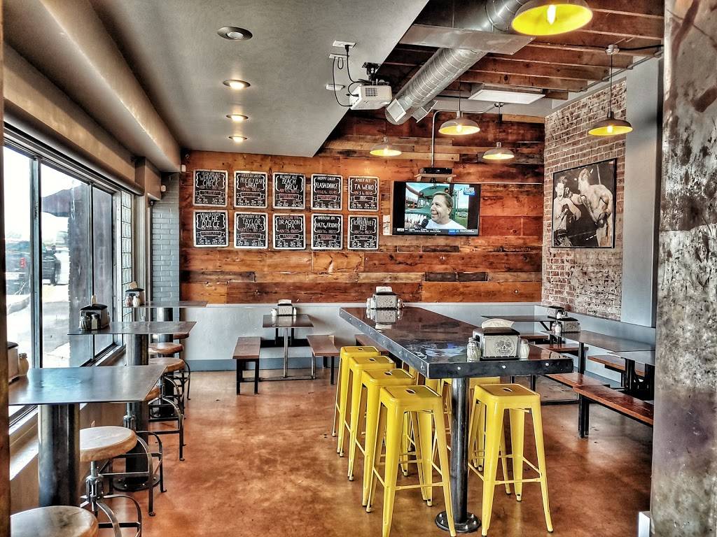 Upper Crust Pizza | restaurant | 1909 E Grant Rd, Tucson, AZ 85719, USA | 5208817000 OR +1 520-881-7000