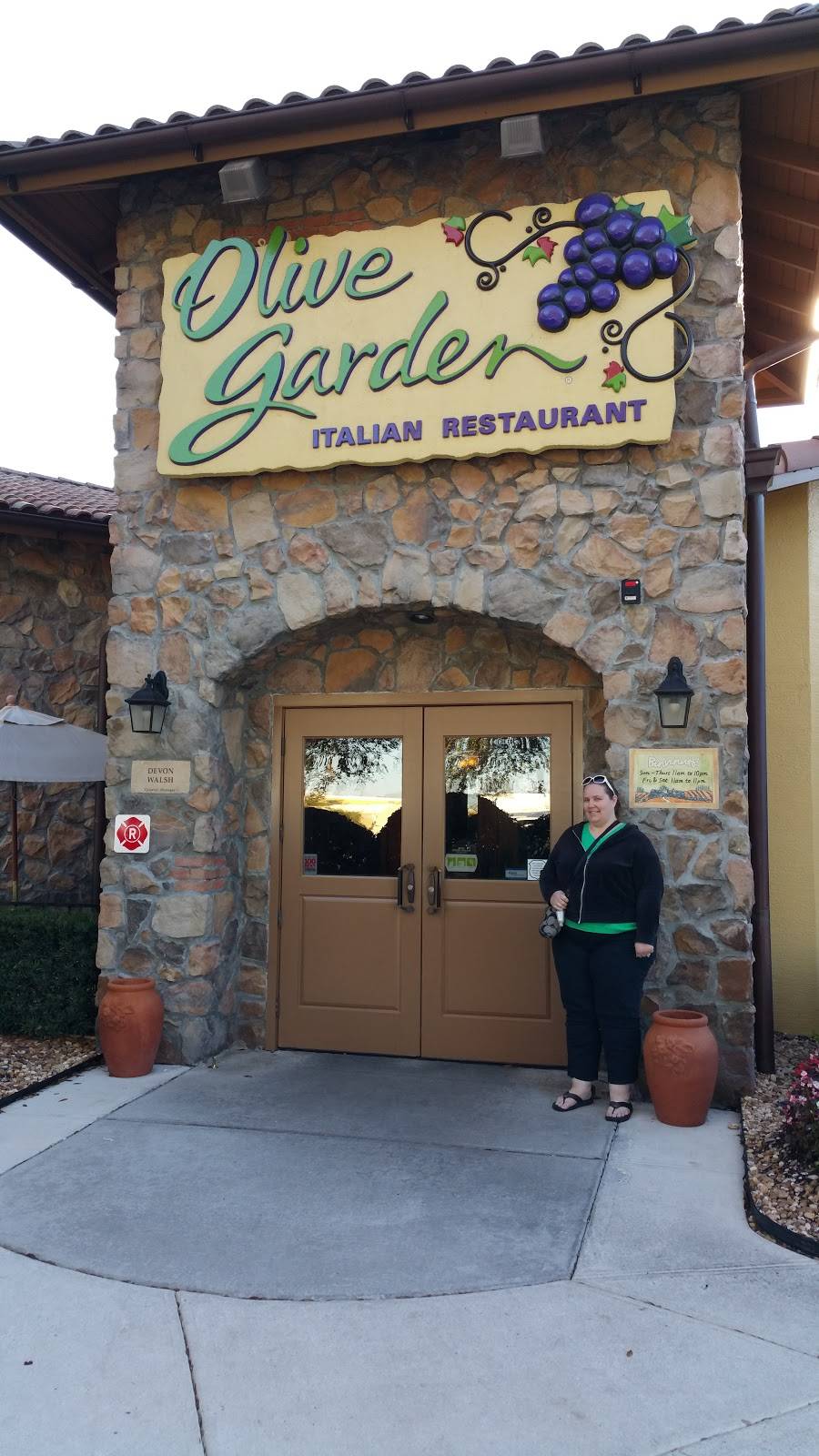 Olive Garden Italian Restaurant | meal takeaway | 10 Towne Center Cir, Sanford, FL 32771, USA | 4073225655 OR +1 407-322-5655