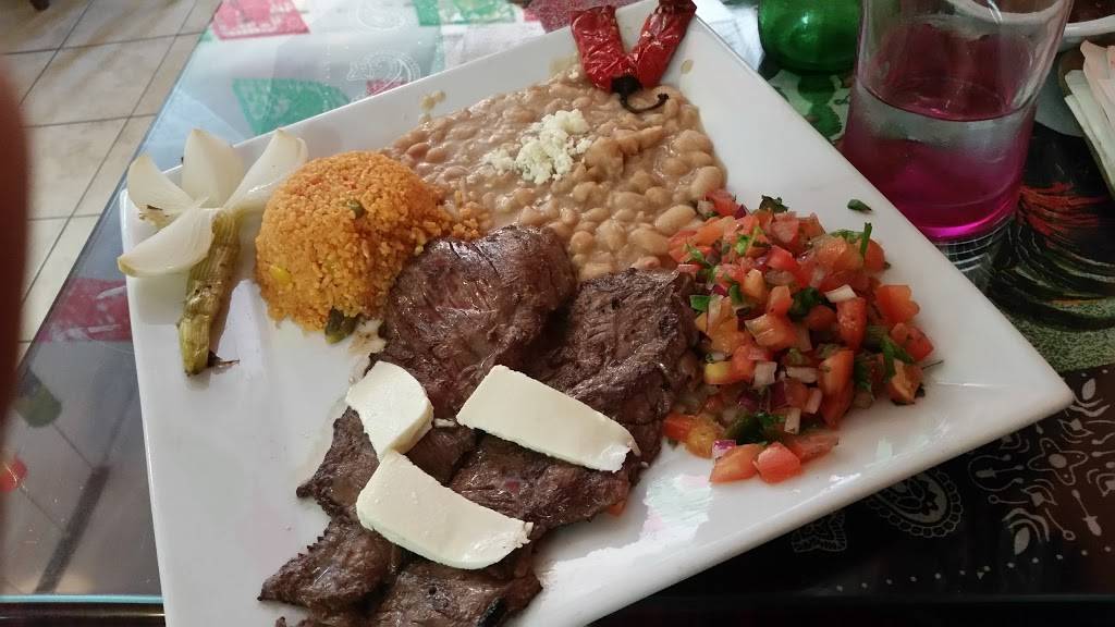 Los Gallos | restaurant | 951 Wolf St, Philadelphia, PA 19148, USA | 2155511245 OR +1 215-551-1245