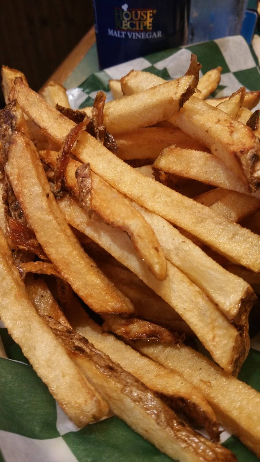 Kellys Tavern - Greenbrier | restaurant | 1412 Greenbrier Pkwy, Chesapeake, VA 23320, USA | 7575231781 OR +1 757-523-1781