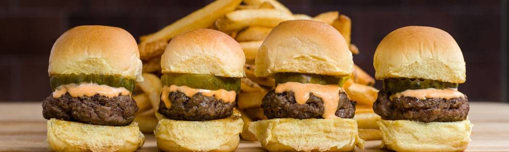 Sliders Grill & Bar | restaurant | 1219 S Main St, Plantsville, CT 06479, USA | 8606288815 OR +1 860-628-8815