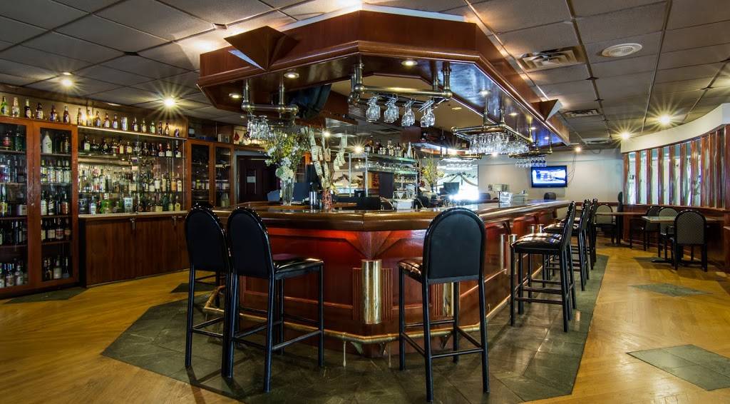 Golden Harvest | restaurant | 6880 Twelve Mile Rd, Warren, MI 48092, USA | 5867515288 OR +1 586-751-5288