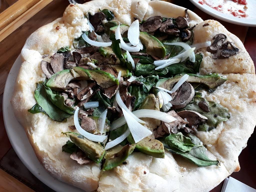 Transfer Pizzeria Café | cafe | 101 W Mitchell St, Milwaukee, WI 53204, USA | 4147630438 OR +1 414-763-0438