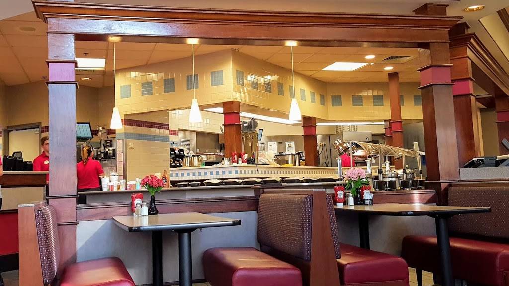 Chick-fil-A | restaurant | 9728 GA-92, Woodstock, GA 30188, USA | 7705914575 OR +1 770-591-4575