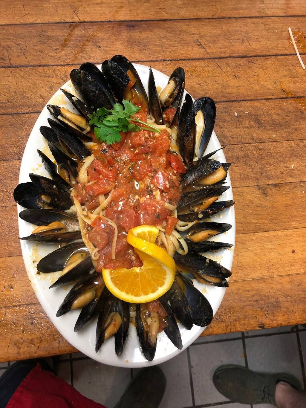 Villa Ballanca | restaurant | 2740 Leechburg Rd, Lower Burrell, PA 15068, USA | 7243396111 OR +1 724-339-6111