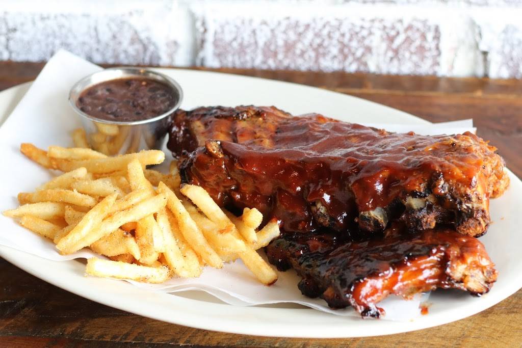 Gaslight Brewhouse | restaurant | 325 S College Ave St, Oxford, OH 45056, USA | 5132806237 OR +1 513-280-6237