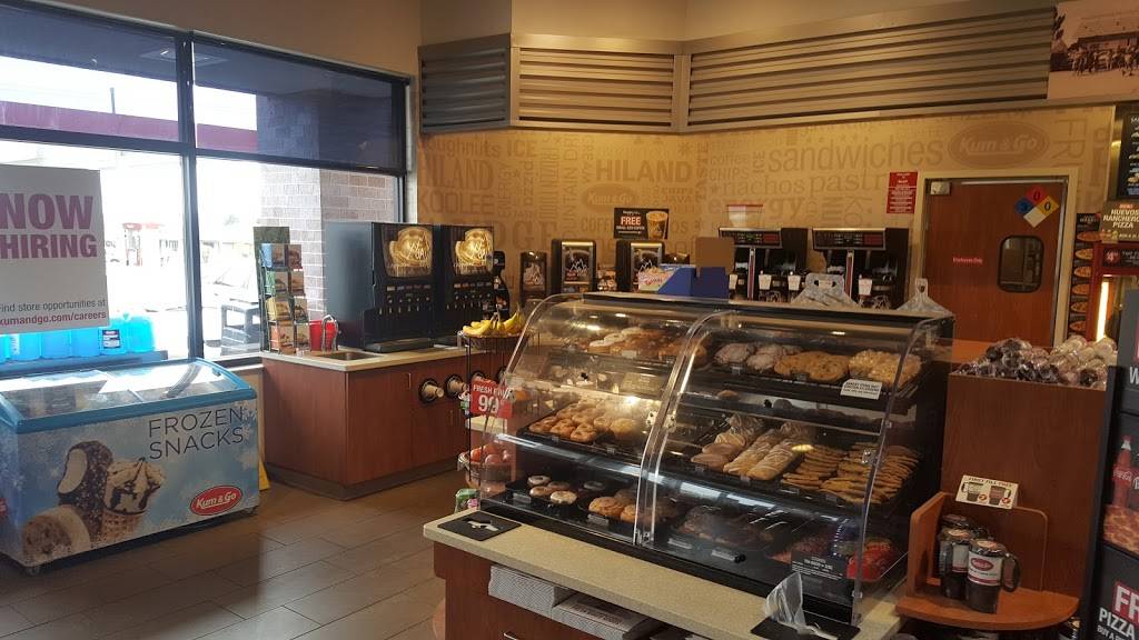 Kum & Go | meal takeaway | 3025 Hancock Expy, Colorado Springs, CO 80916, USA | 7194738296 OR +1 719-473-8296