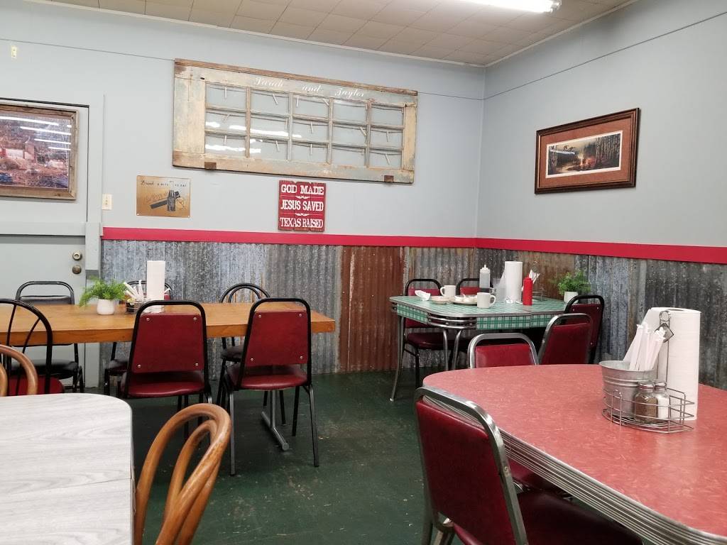 Taylors Market and Grub Shack | restaurant | 2631 US-79, Henderson, TX 75652, USA | 9037222255 OR +1 903-722-2255