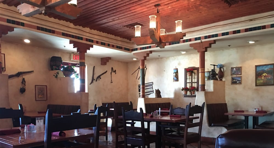 Coyotes Cafe & Cantina | restaurant | 4350 E Sunset Rd # 104, Henderson, NV 89014, USA | 7024583739 OR +1 702-458-3739