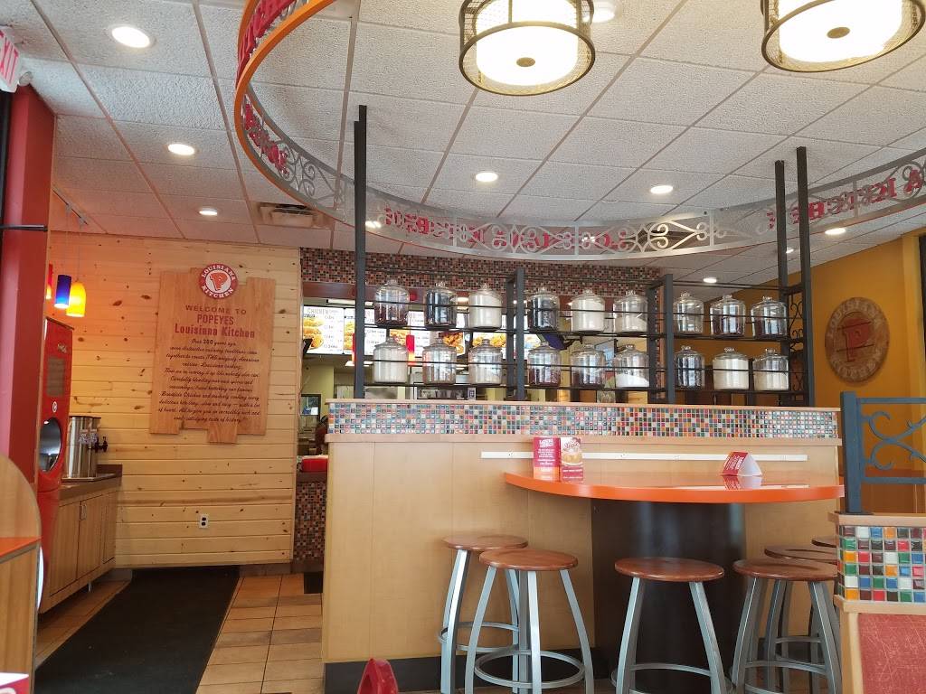 Popeyes Louisiana Kitchen | restaurant | 40 W Midlothian Blvd, Youngstown, OH 44507, USA | 3307829400 OR +1 330-782-9400