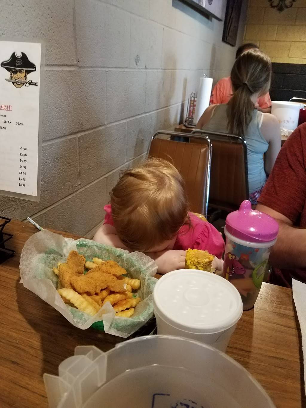 Crawfish Barn | restaurant | 3190 US-80, Pearl, MS 39208, USA | 6019407536 OR +1 601-940-7536