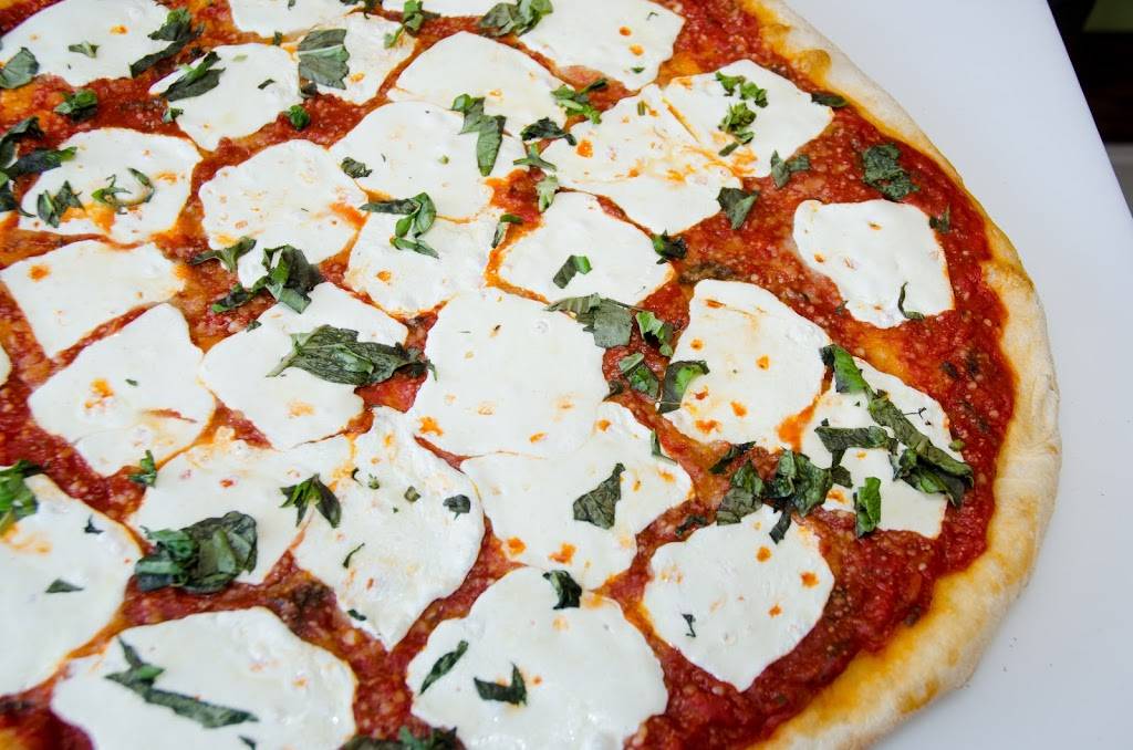 La Maria Pizzeria | restaurant | 1455 Nepperhan Ave, Yonkers, NY 10703, USA | 9144103821 OR +1 914-410-3821