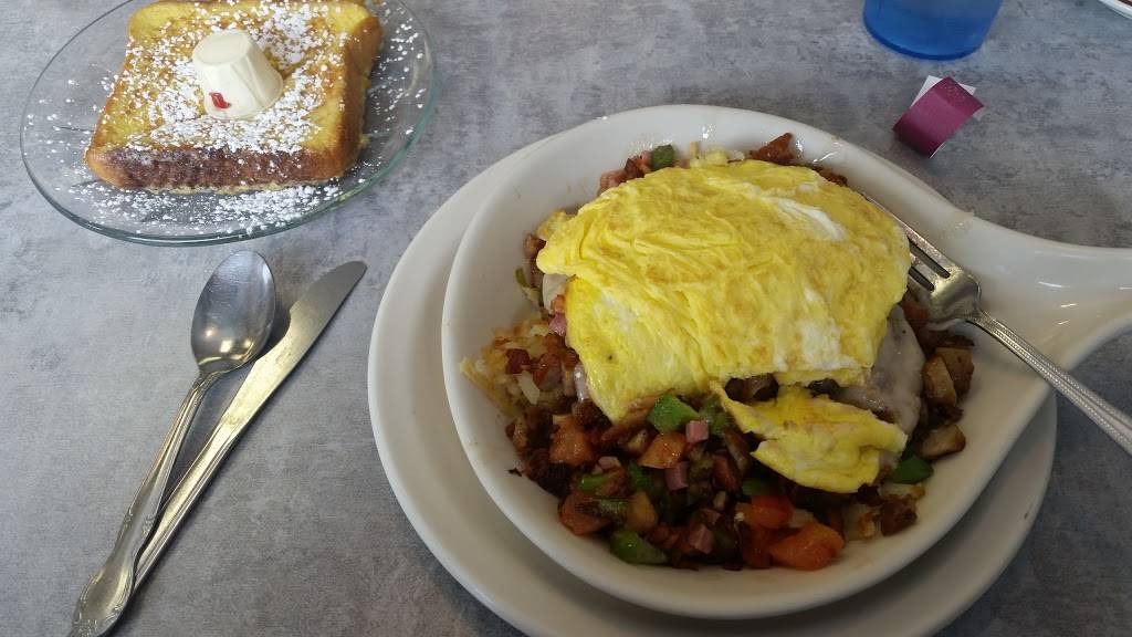 Kristinas Family Cafe | restaurant | 317 Watson St, Ripon, WI 54971, USA | 9207485890 OR +1 920-748-5890