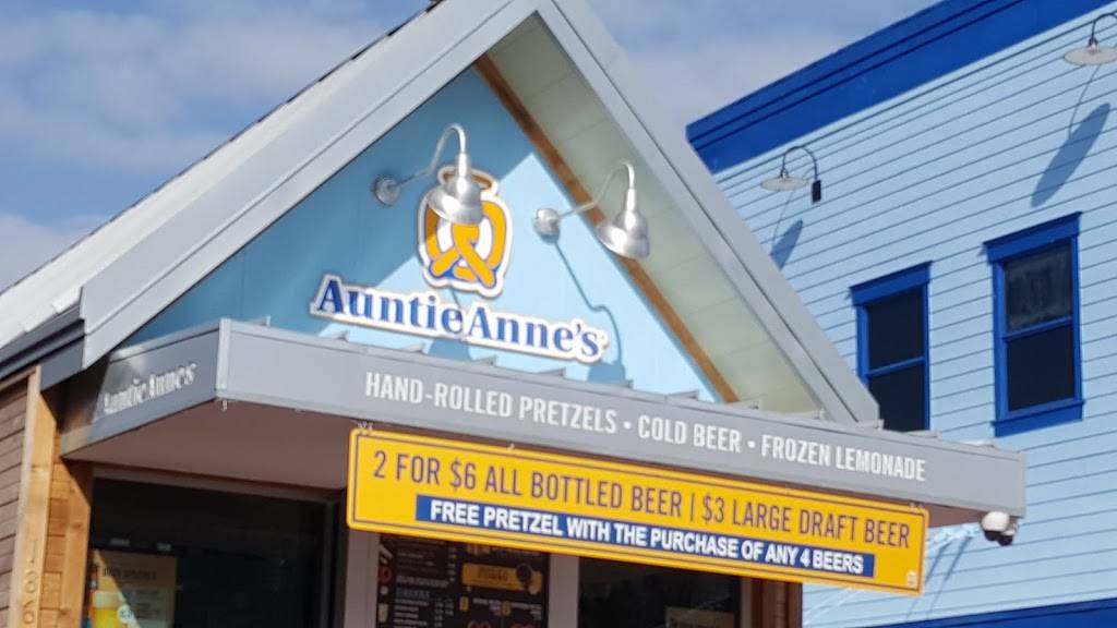 Auntie Annes | restaurant | 5770 W Irlo Bronson Memorial Hwy, Kissimmee, FL 34746, USA | 4075072690 OR +1 407-507-2690