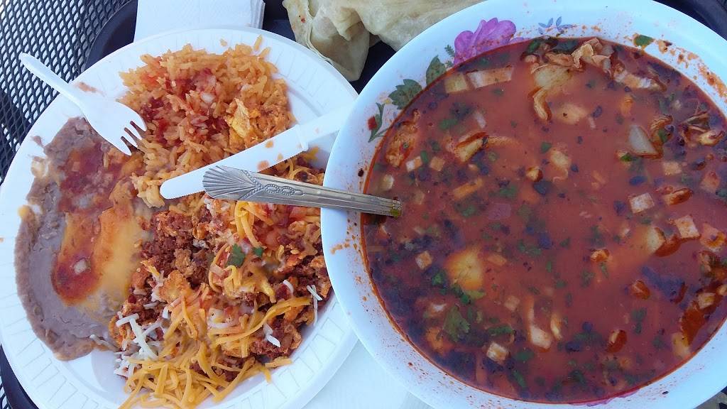 Nicos Mexican Food | restaurant | 5660 E Broadway Blvd, Tucson, AZ 85711, USA | 5207905550 OR +1 520-790-5550