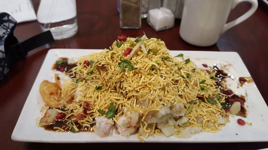 Saffron | restaurant | 4330 W Union Hills Dr b016, Glendale, AZ 85308, USA | 6235817576 OR +1 623-581-7576