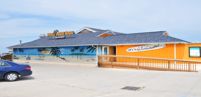 Docks Beach House Restaurant | restaurant | 252 W Lakeshore Dr, Port Clinton, OH 43452, USA | 4197326609 OR +1 419-732-6609