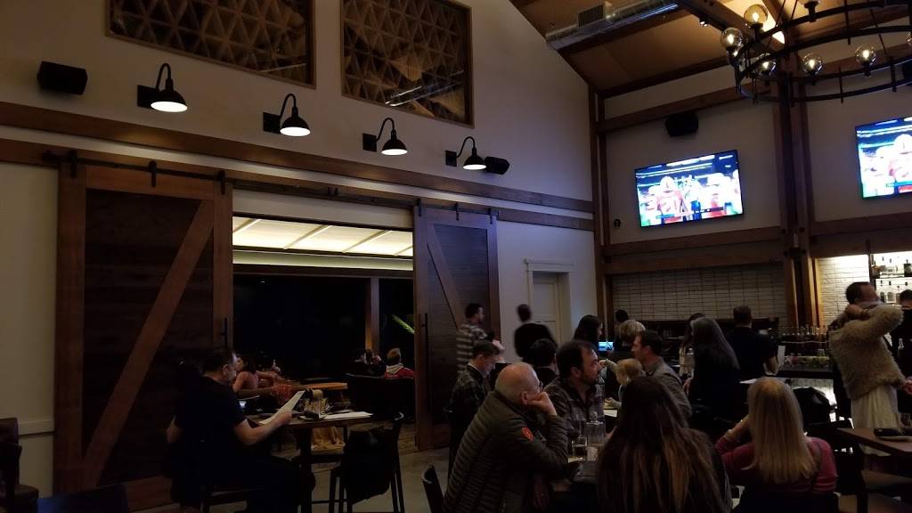 FLOODWATER | restaurant | 152 Shoreline Hwy, Mill Valley, CA 94941, USA | 4158434545 OR +1 415-843-4545