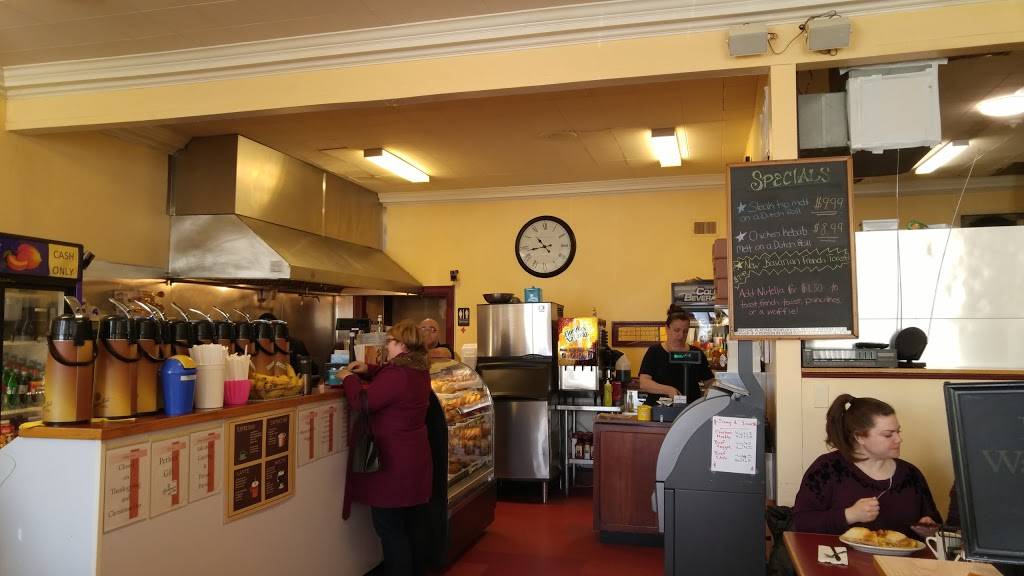 Dempseys Breakfast and Lunch | restaurant | 64 Lambert St, Medford, MA 02155, USA | 7813997973 OR +1 781-399-7973