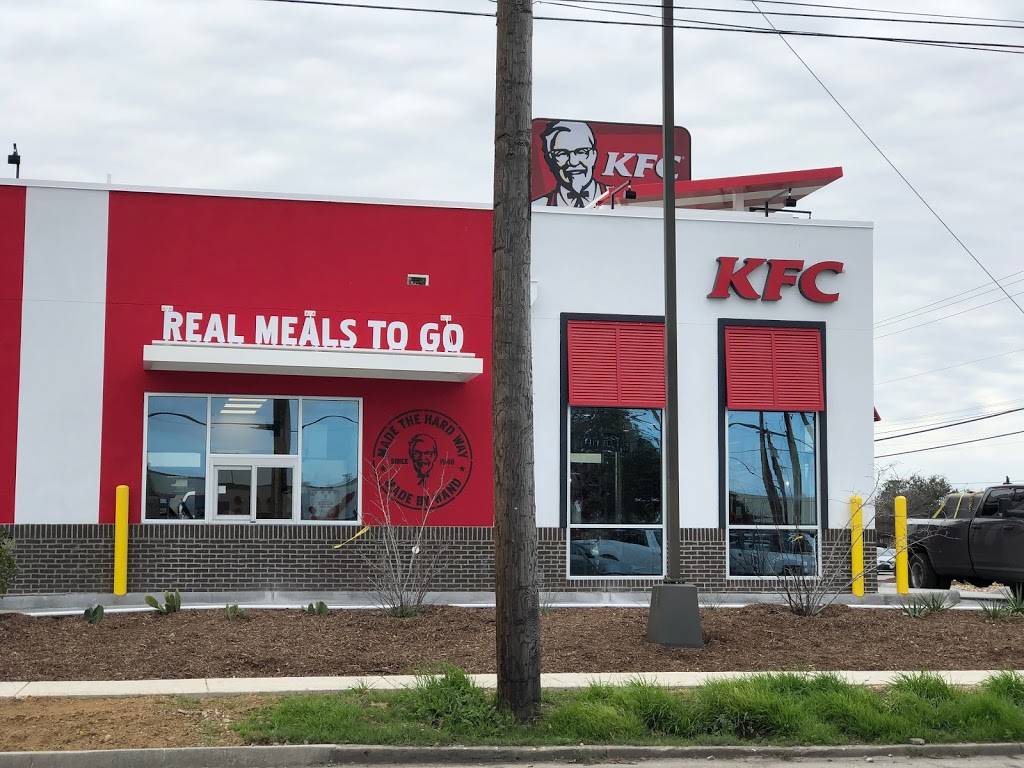 KFC | restaurant | 2510 SW Military Dr, San Antonio, TX 78224, USA | 2109982023 OR +1 210-998-2023