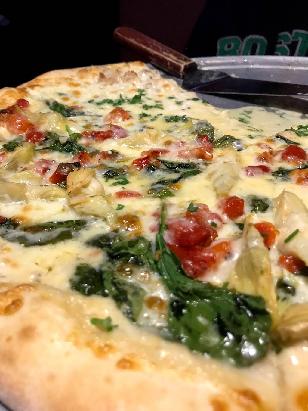 Peppers Grille | restaurant | 321 Great Rd, Bedford, MA 01730, USA | 7812751234 OR +1 781-275-1234