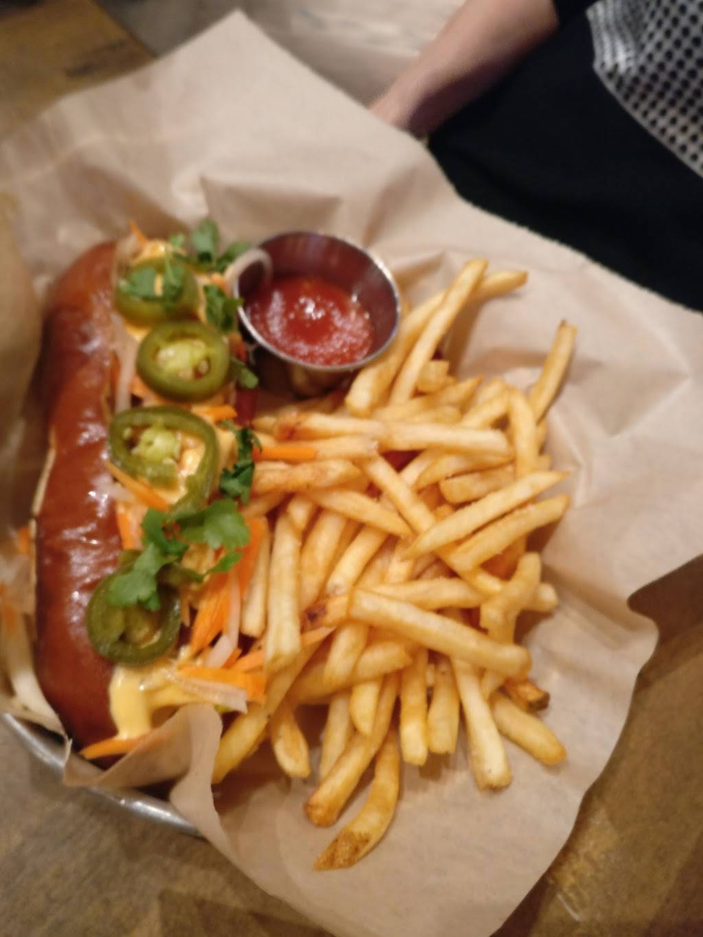 Beelmans | restaurant | 600 S Spring St, Los Angeles, CA 90014, USA | 2136221022 OR +1 213-622-1022