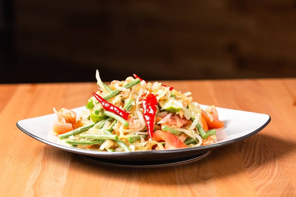 Hana Thai | restaurant | 740 Broadway, South Portland, ME 04106, USA | 2077999997 OR +1 207-799-9997