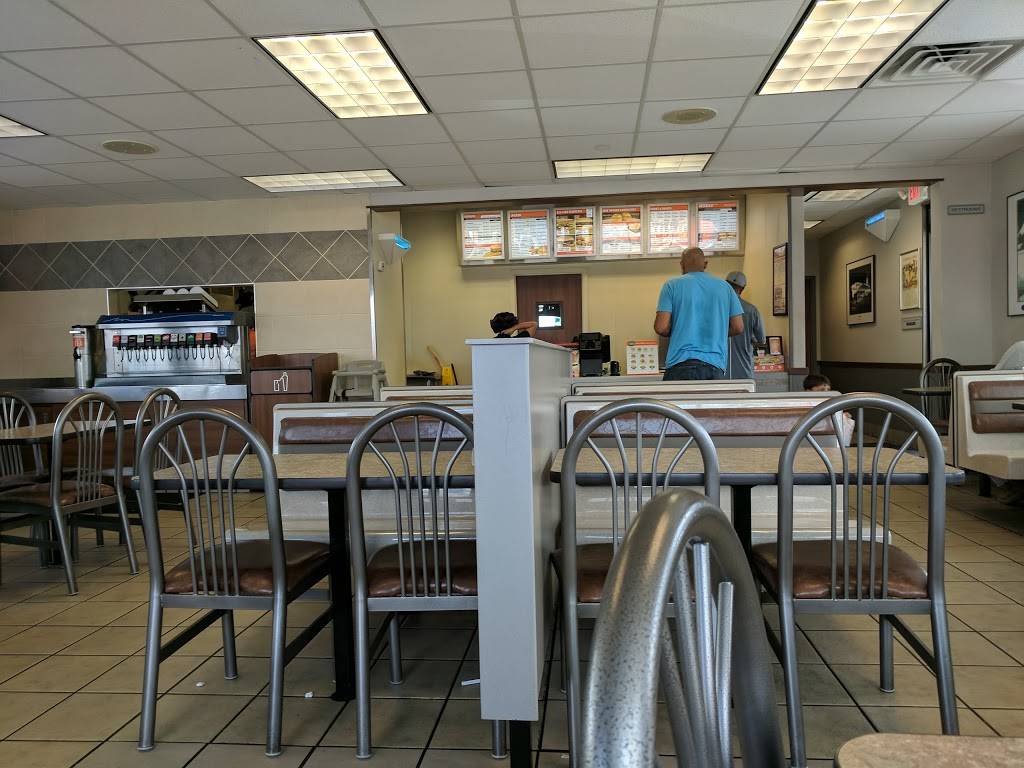 Whataburger | restaurant | 200 Menaul Blvd NW, Albuquerque, NM 87107, USA | 5052423876 OR +1 505-242-3876