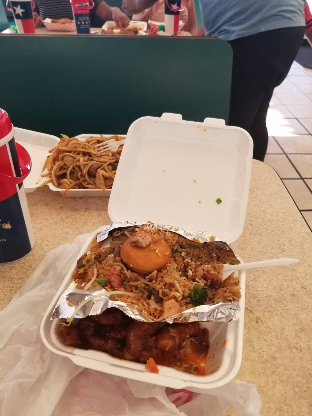 Timmy Chans | restaurant | 6909 S Texas 6, Houston, TX 77083, USA | 2815750683 OR +1 281-575-0683