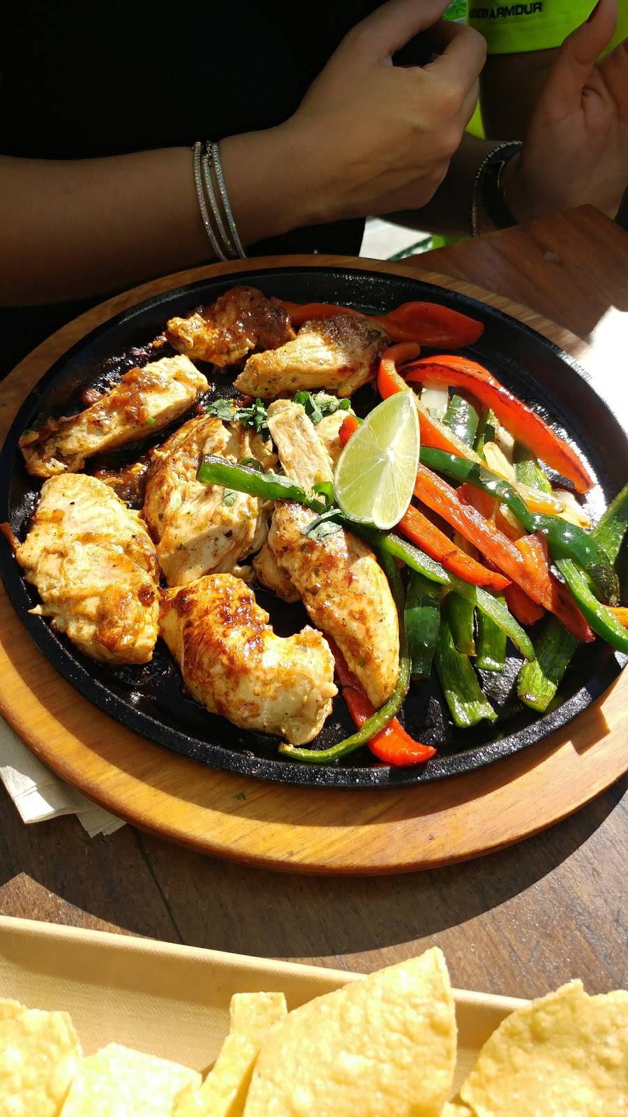 Blue Plate Taco | restaurant | 1515 Ocean Ave, Santa Monica, CA 90401, USA | 3104582985 OR +1 310-458-2985