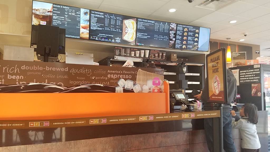 Dunkin | cafe | 7203 Van Nuys Blvd, Van Nuys, CA 91405, USA | 8187786461 OR +1 818-778-6461