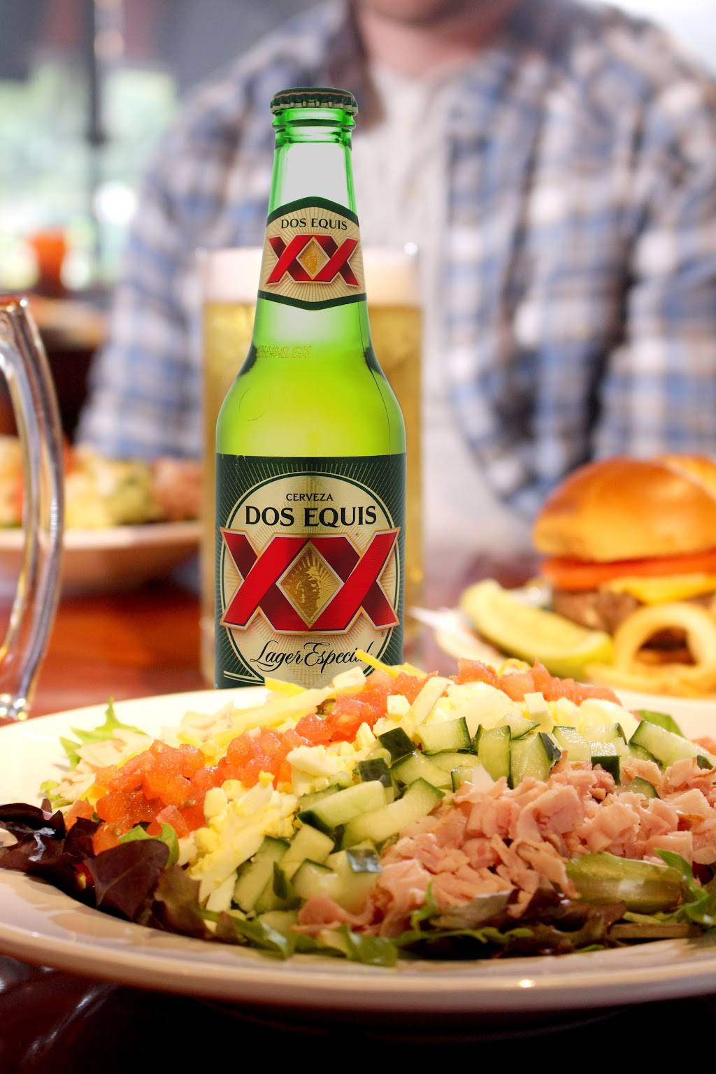 Hooters | restaurant | 1776 Gause Blvd, Slidell, LA 70461, USA | 9852884042 OR +1 985-288-4042