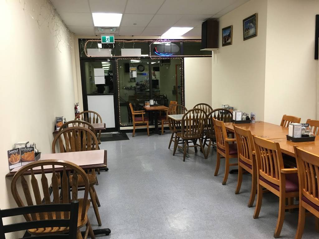 Union Jack Fish & Chips LTD 4th Avenue | restaurant | 300 Fourth Ave #5, St. Catharines, ON L2S 0E6, Canada | 9056842424 OR +1 905-684-2424