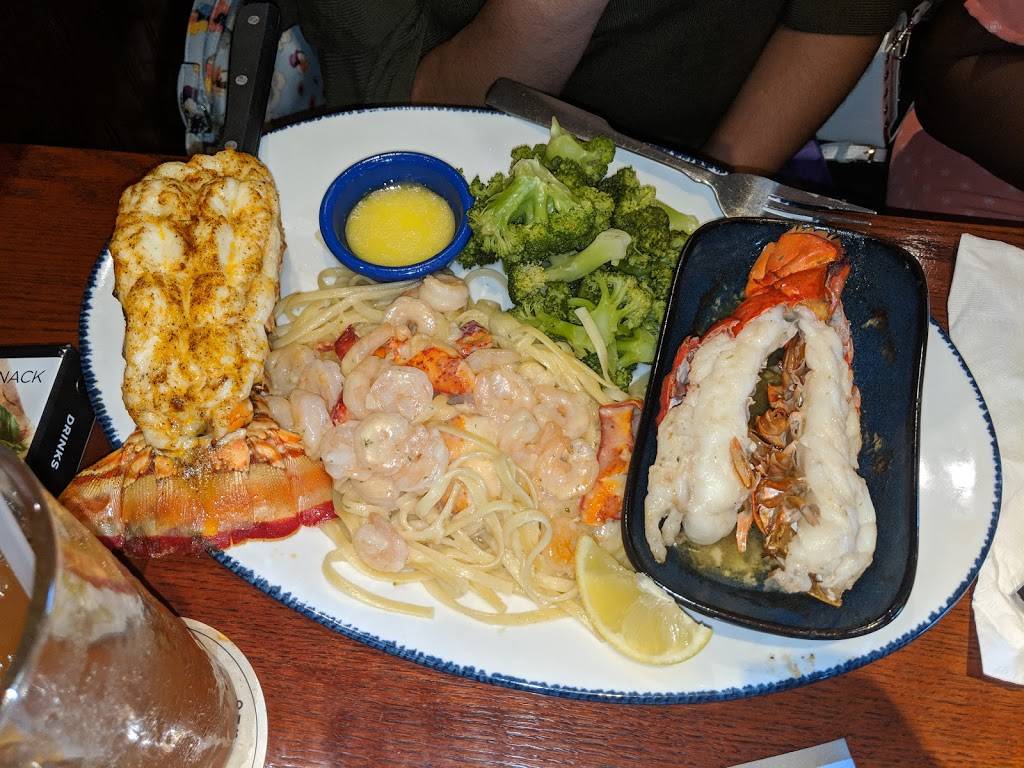 Red Lobster | restaurant | 1331 Tamiami Trail, Port Charlotte, FL 33948, USA | 9416257745 OR +1 941-625-7745
