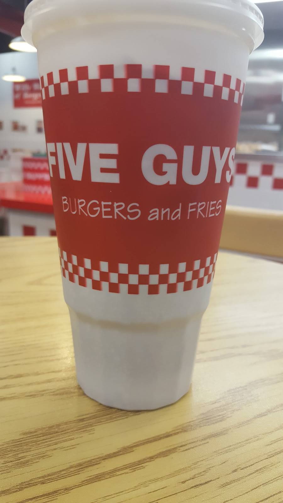 Five Guys | meal takeaway | 4807 211th St, Matteson, IL 60443, USA | 7082834515 OR +1 708-283-4515
