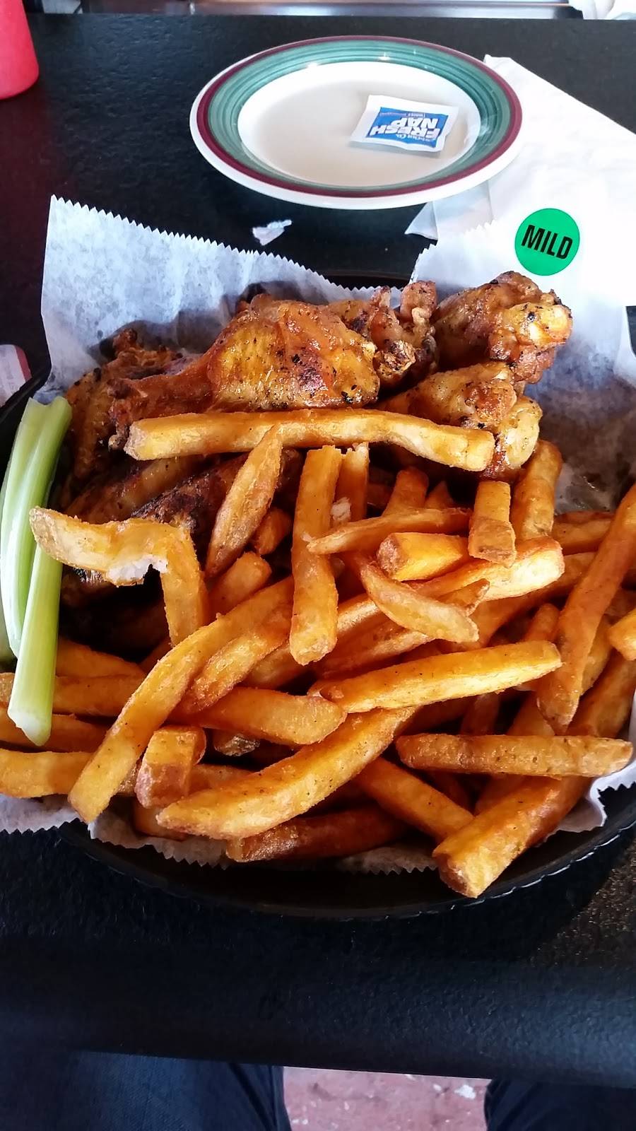 Houligans | restaurant | 1643 US-1, Ormond Beach, FL 32174, USA | 3866712285 OR +1 386-671-2285