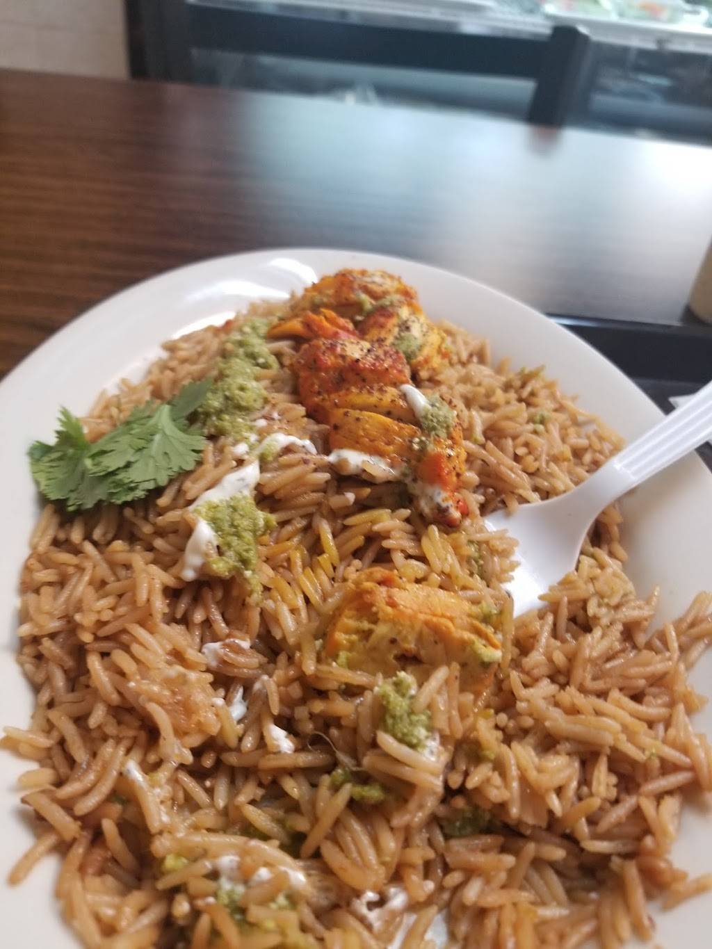 Kabab & Gyro | restaurant | 3927 Main St, Bridgeport, CT 06606, USA | 2036127705 OR +1 203-612-7705