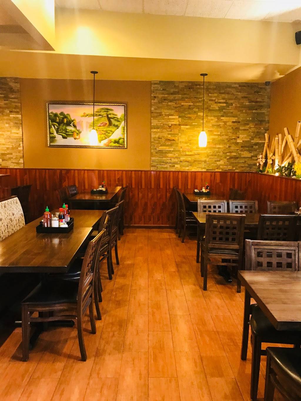 Pho Huong Viet | restaurant | 480 E Evesham Rd #106, Cherry Hill, NJ 08003, USA | 8567957770 OR +1 856-795-7770