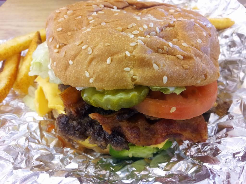 Five Guys | meal takeaway | 40426 Winchester Rd, Temecula, CA 92591, USA | 9512961955 OR +1 951-296-1955