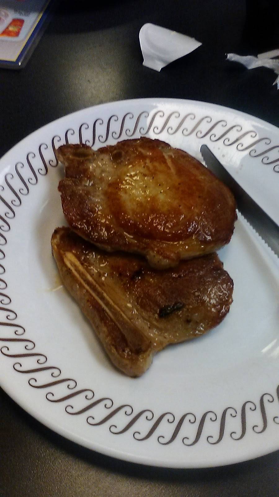 Waffle House | meal takeaway | 2103 S Tarboro St, Wilson, NC 27893, USA | 2522069955 OR +1 252-206-9955