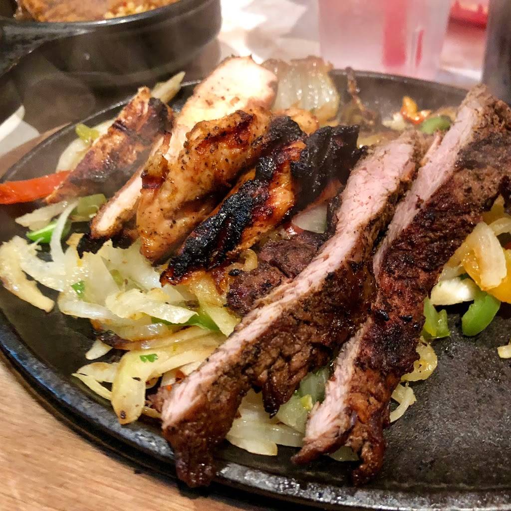 Chuys | restaurant | 3260 Ken Bale Blvd, Bowling Green, KY 42103, USA | 2707962999 OR +1 270-796-2999