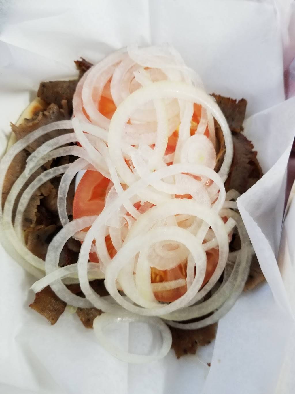 Steves Bite | restaurant | 80 E Cermak Rd, Chicago, IL 60616, USA | 3126741200 OR +1 312-674-1200